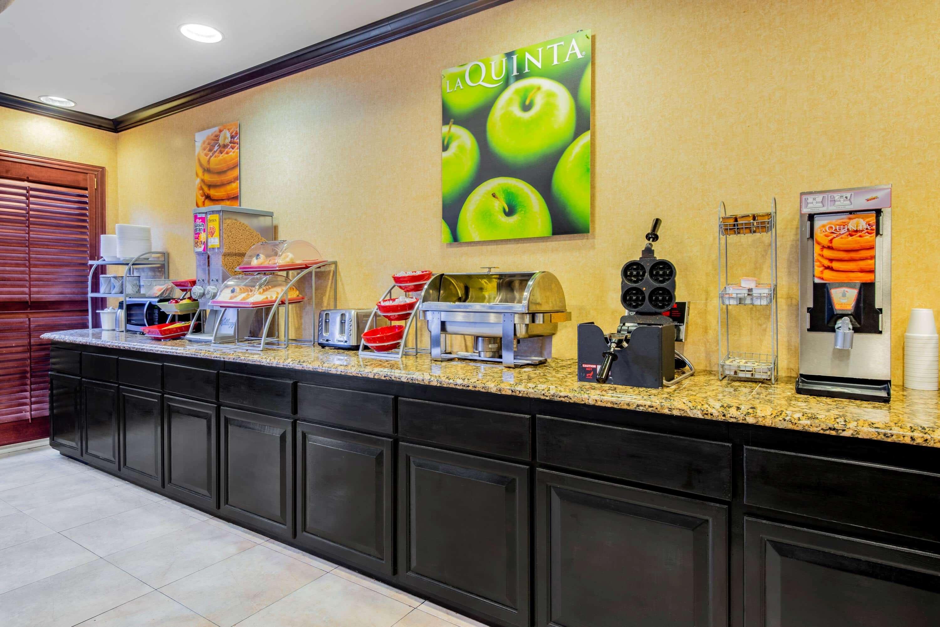 La Quinta By Wyndham Mt. Laurel - Philadelphia Hotel Mount Laurel Luaran gambar