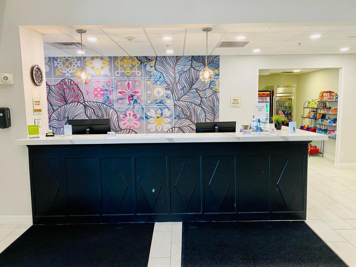 La Quinta By Wyndham Mt. Laurel - Philadelphia Hotel Mount Laurel Luaran gambar