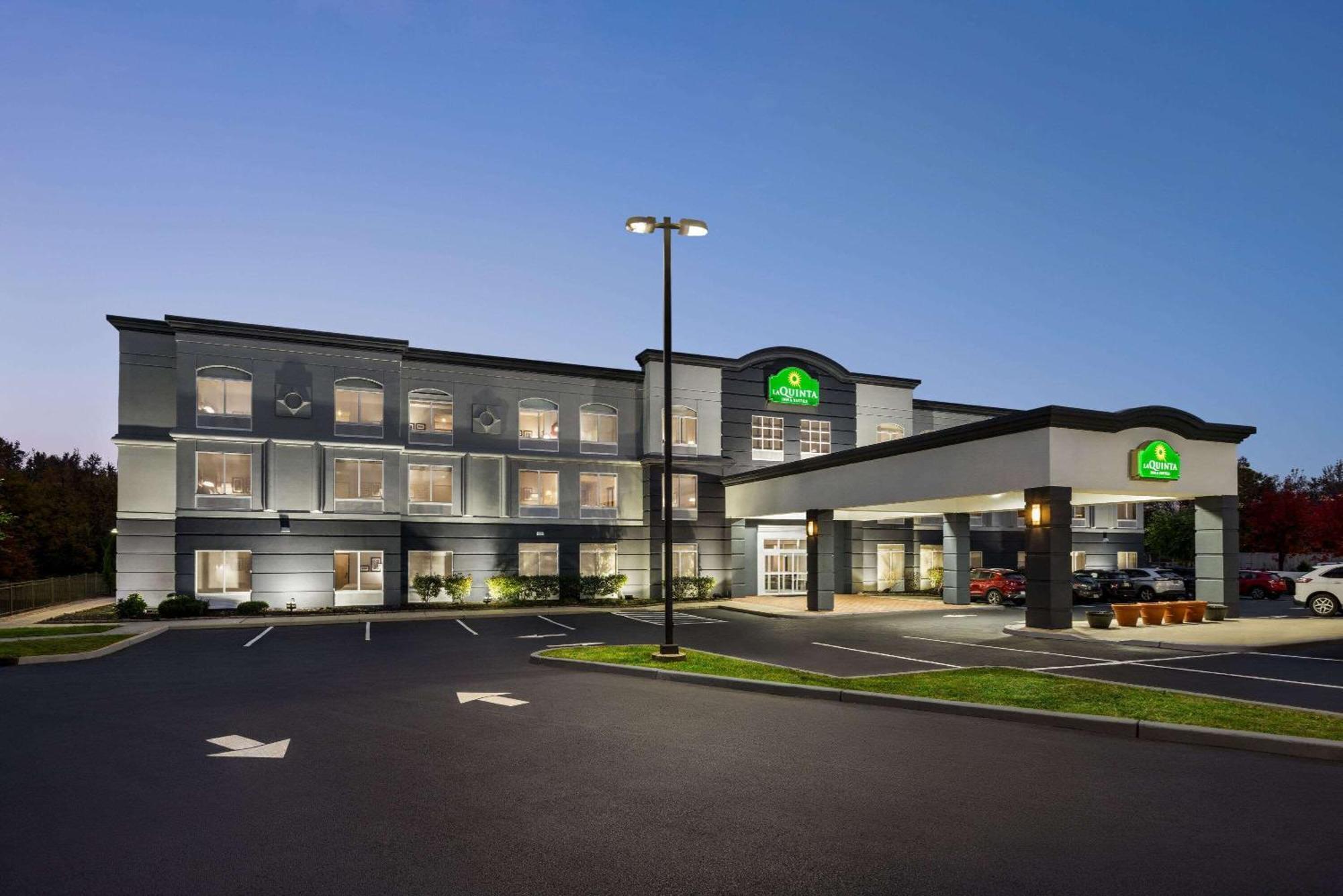 La Quinta By Wyndham Mt. Laurel - Philadelphia Hotel Mount Laurel Luaran gambar