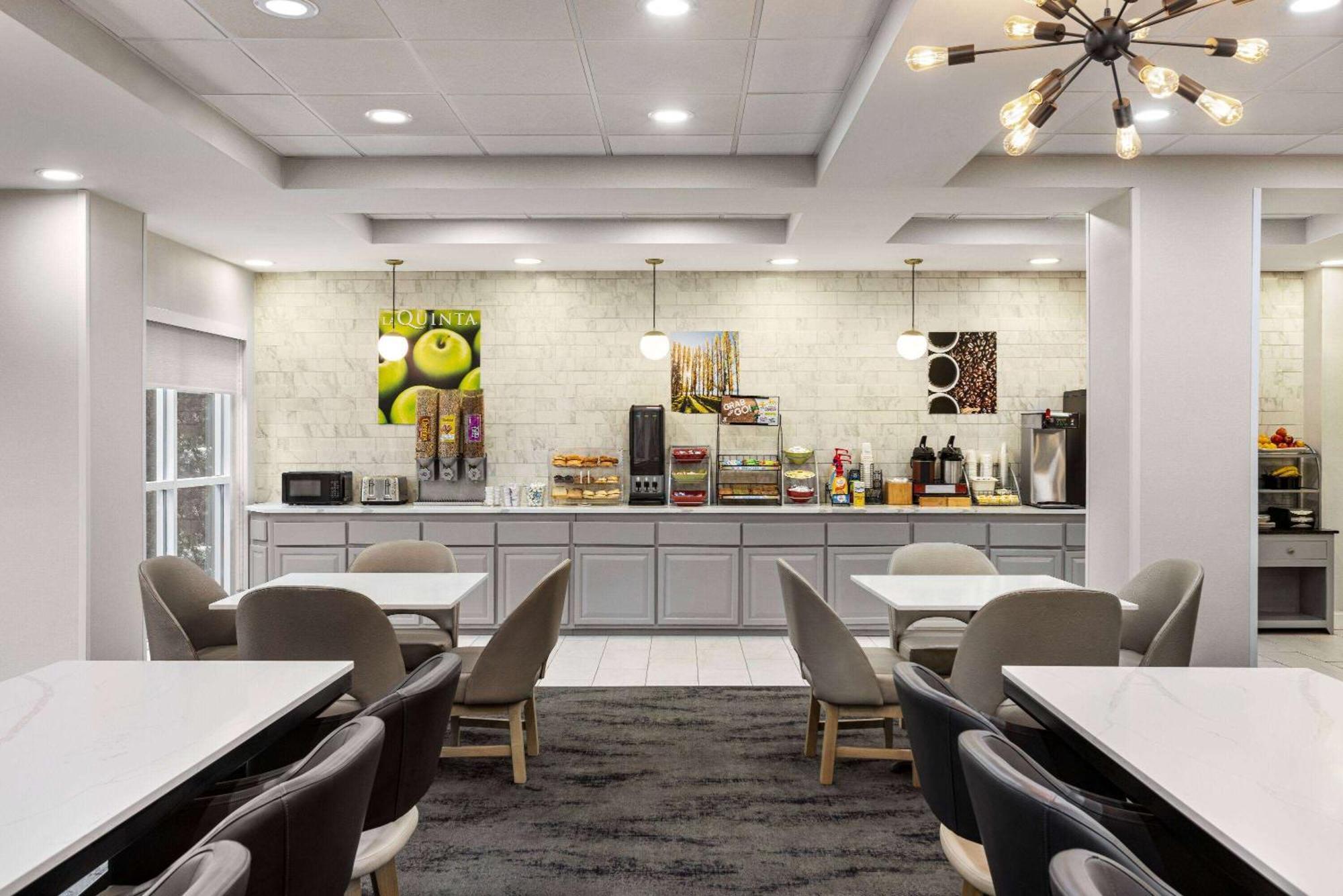La Quinta By Wyndham Mt. Laurel - Philadelphia Hotel Mount Laurel Luaran gambar