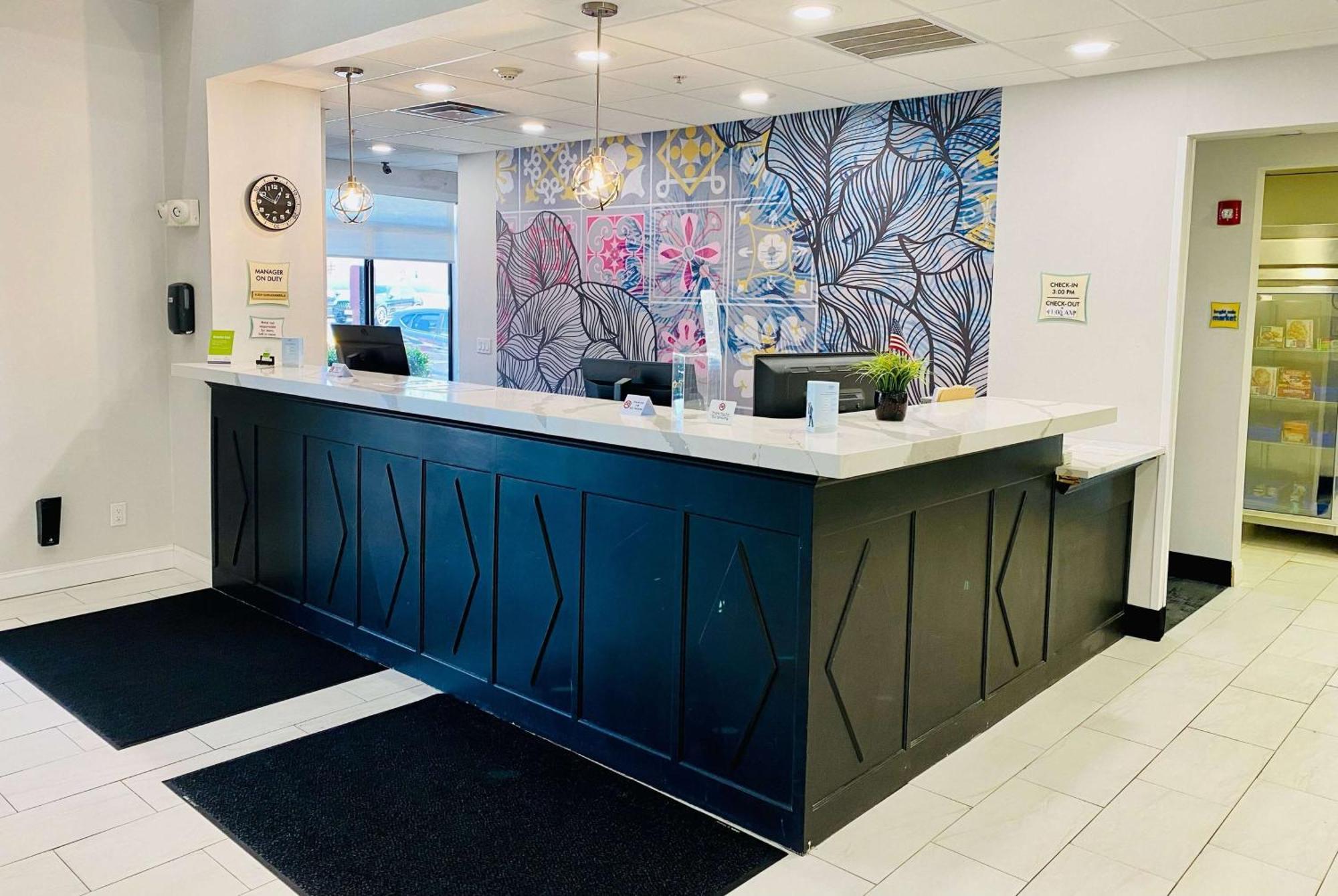 La Quinta By Wyndham Mt. Laurel - Philadelphia Hotel Mount Laurel Luaran gambar